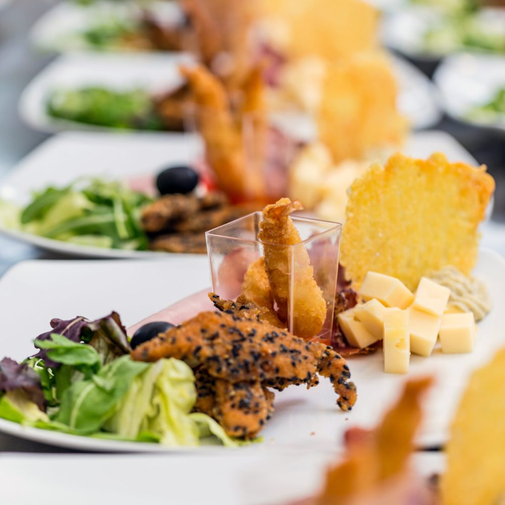 Hot shrimp appetizers with cheese chips